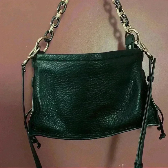 Stuart Weitzman Zoey Black Chain Detail shoulder bag Crossbody - Picture 3 of 12